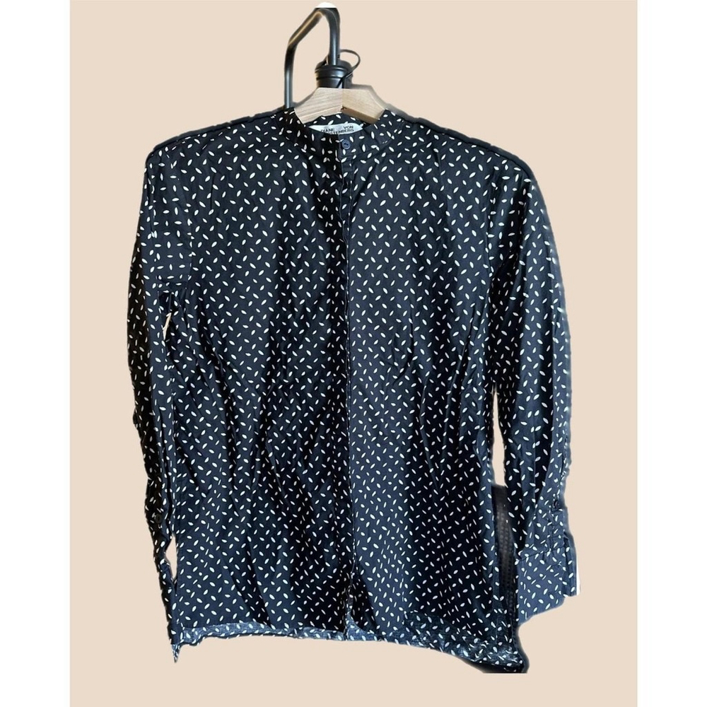 Diane Von Furstenberg Cotton Long Sleeve Button-Down -Size 4 Black White Dots